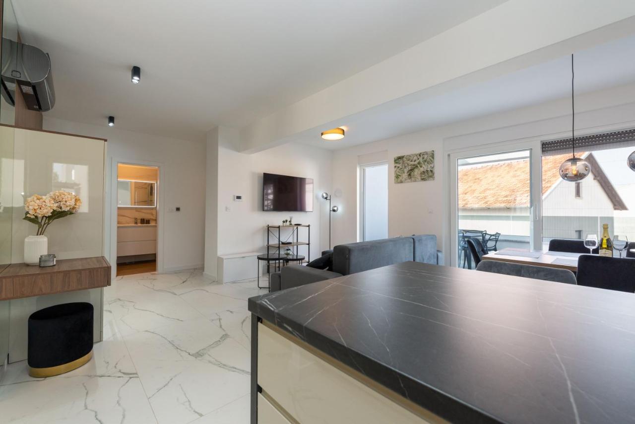 Apartman Sea Breeze Задар Екстер'єр фото