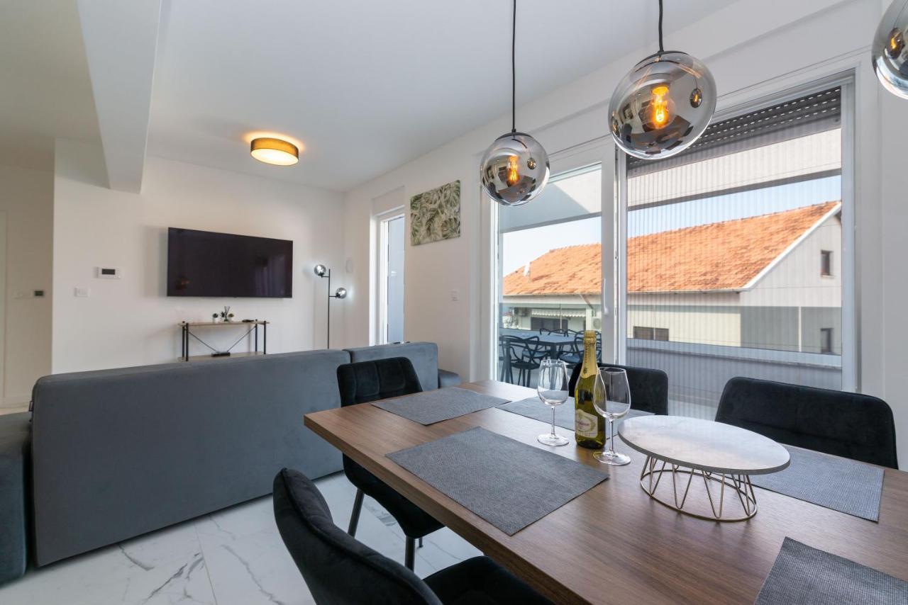Apartman Sea Breeze Задар Екстер'єр фото